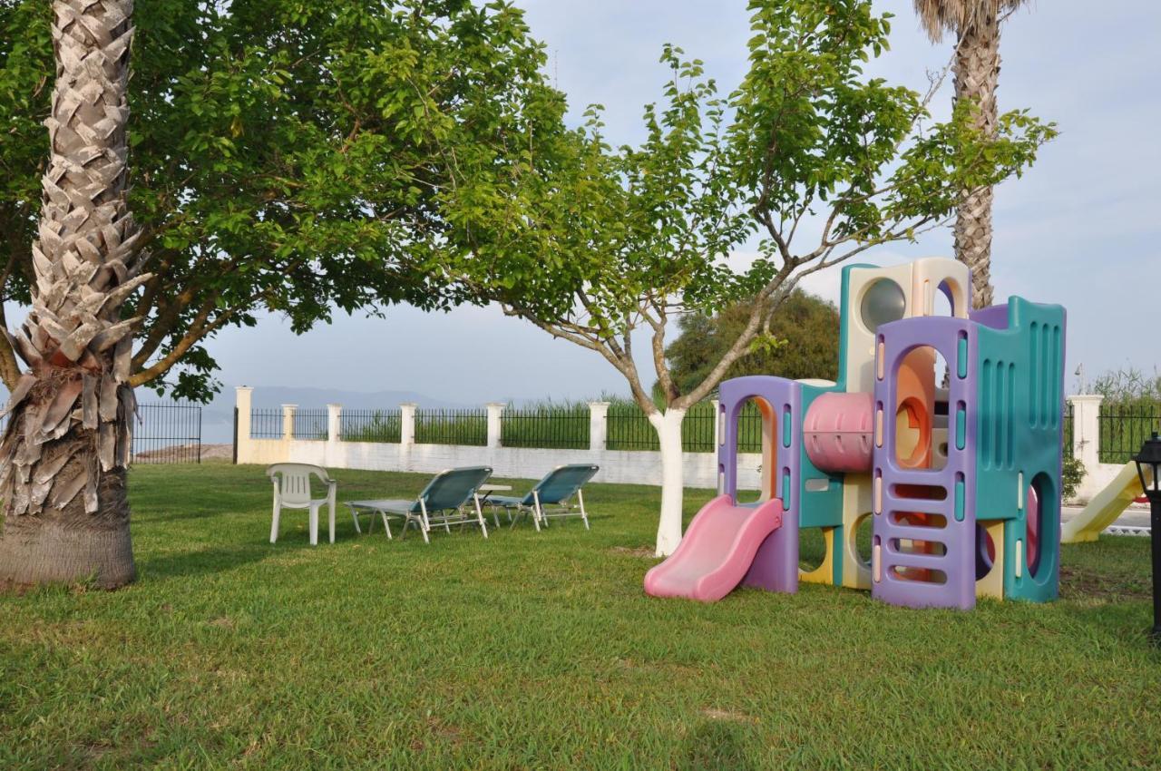 Neptune Resort Kávos Zewnętrze zdjęcie
