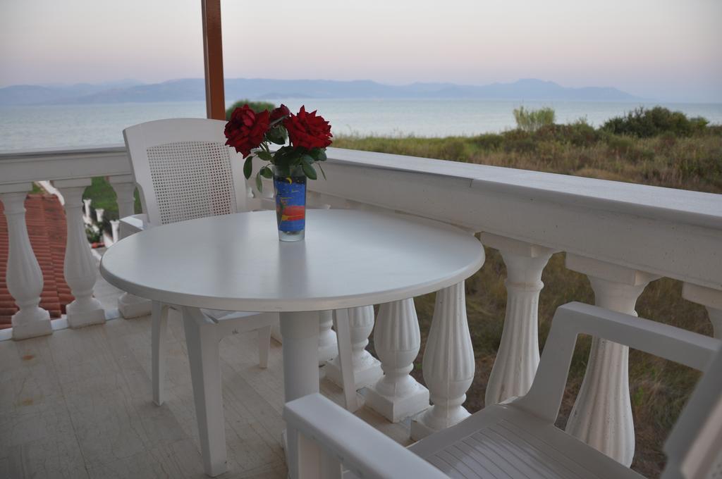 Neptune Resort Kávos Zewnętrze zdjęcie